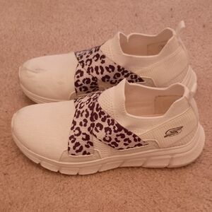 Skechers White Slip-On Sneakers with Leopard Print